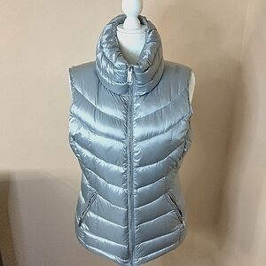 Calvin Klein silver puffer vest 90% duck down womans medium